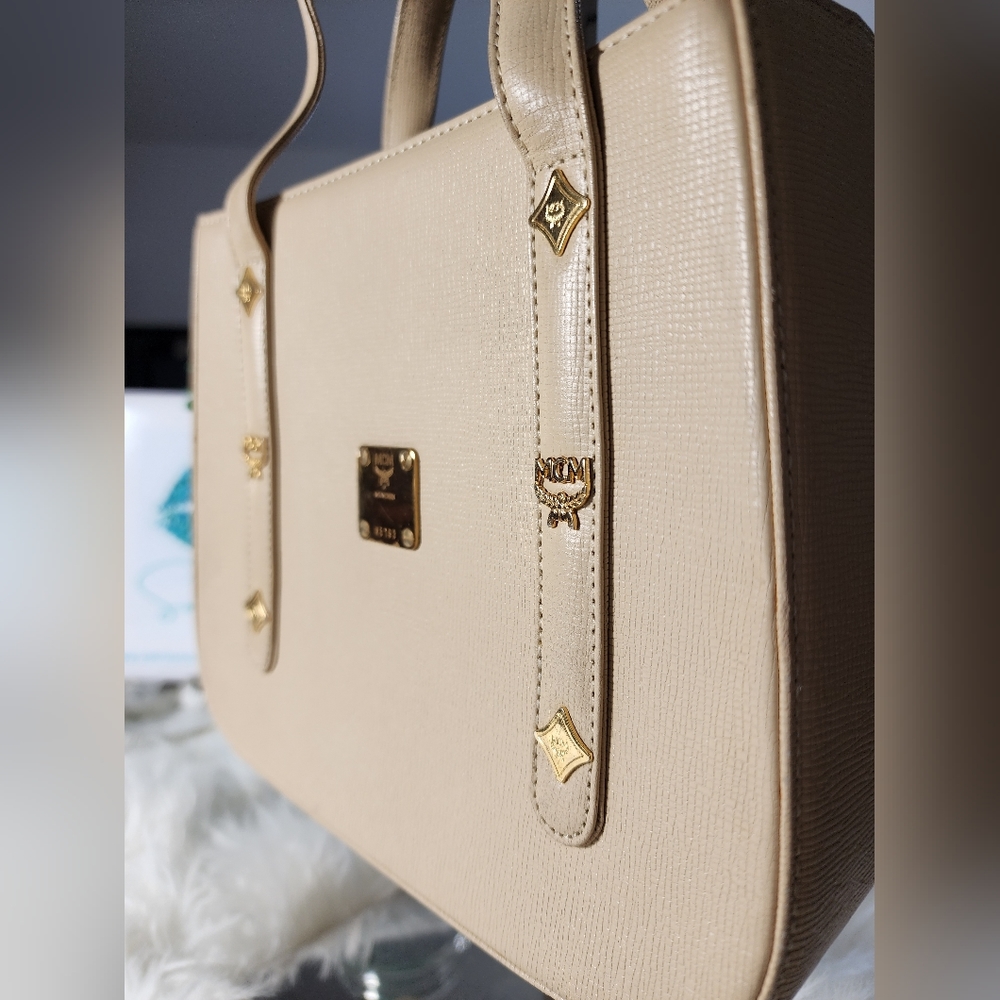 MCM Handbag - Picture 2 of 12
